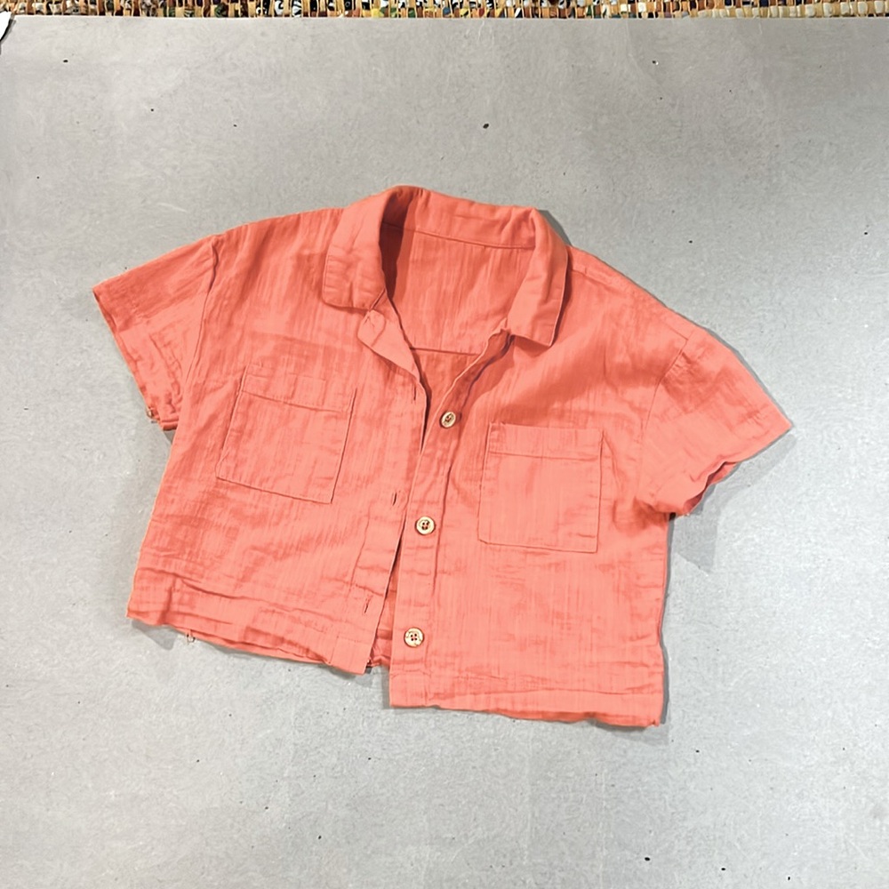 Cropped blouse size 8